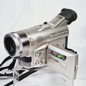 Panasonic NV-DS15B Digital Video Camera Camcorder MiniDV 20x Optical Zoom Tested - Picture 1 of 16