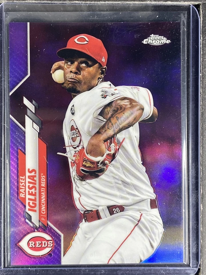 Iglesias, Raisel - 2020 Topps Chrome - Purple - 201/299 - Image 1 of 1