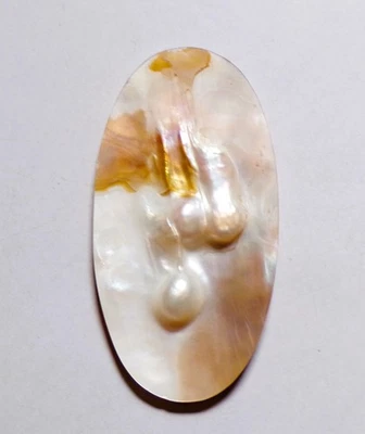 46.25 Cts Natural Mother of Blister Pearls Cabochon Loose Gemstone 61X31X4MM - Image 1 of 3