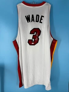 Von Dwayne Wade signiertes Miami Heat #3 Swingman offizielles XL Trikot JSA authentifiziert - Bild 1 von 8