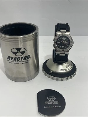 Reactor Critical Mass 74801 Black Dial Men Watch Diver 200M W/ Box, Battery! - Image 1 of 4