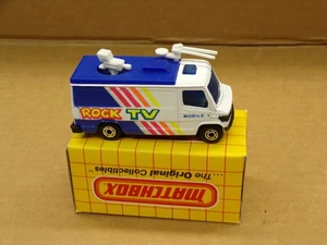 VINTAGE MATCHBOX MB68 ROCK TV TRUCK - MOBIL 1 NEWS TRUCK ~ DATED 1989 ~ NOS - Picture 1 of 5