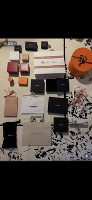 Paquete de embalaje de diseñador de lujo: Chanel, Hermès, LV, Dior, Celine (auténtico) Foto 1 de 3