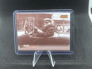 2023 Stadium Club #298 Babe Ruth, New York Yankees (HOF) - Inserto parallelo seppia - Foto 1 di 2