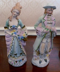 FIGURAS DE PAREJA COLONIAL VINTAGE PINTADAS A MANO EN JAPÓN 11" COLECCIONABLES - Imagen 1 de 10