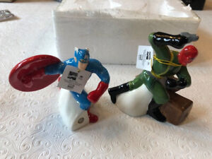Captain America & Red Skull Ceramic Salt and Pepper Shakers Set by Westland NEW