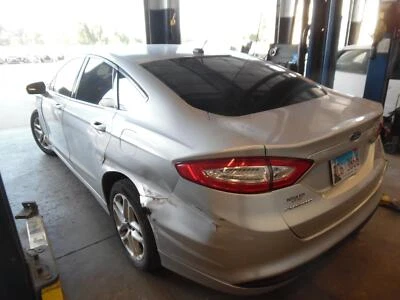 Cuerpo del acelerador de inyección de combustible usado se adapta a: conjunto de válvula de acelerador Ford Fusion 2014 Foto 1 de 4