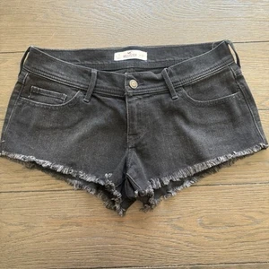 Hollister Shorts Womens 7 Black Denim Short Low Rise 2" Inseam Raw Hem W 28 - Picture 1 of 4