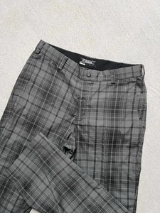 Nike Pantaloni Golf Uomo 32x30 Nero Grigio Plaid Dri Fit Tour Performance - Foto 1 di 13