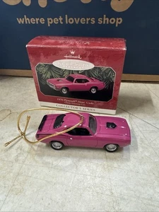 Hallmark Keepsake Ornament Rosa 1970 Plymouth Hemi 'Cuda 1998 - Imagen 1 de 7