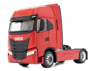 MARGE MODELS - Camion solo de couleur rouge – IVECO S-Way 4x2 - 1/32 - MAR223... - Foto 1 di 3