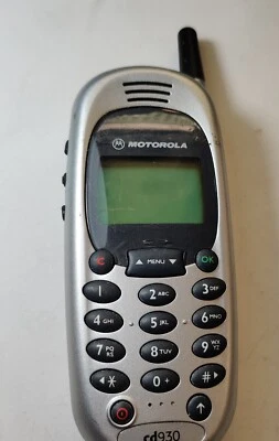 For Parts | Telefone cellular MOTOROLA mc2-41B12 For Collectors #471F Vintage  - Image 1 of 3