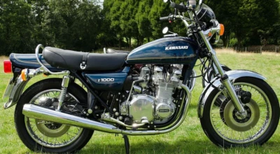 Juego completo de calcomanías y calcomanías a rayas Kawasaki KZ1000 A1 1977 - ROJO o azul Foto 1 de 4