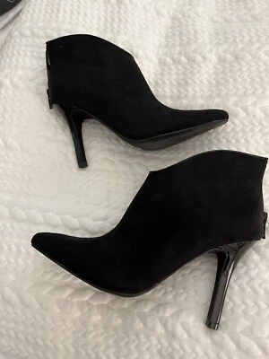 CARLOS SANTANA 6 BOTINES DE GAMUZA NEGROS PIZAZZ STILETTO Foto 1 de 4