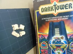 Gioco da tavolo Torre Nera 1981 pezzi di ricambio pezzi di ricambio rovina santuario bazar tomba - Foto 1 di 2