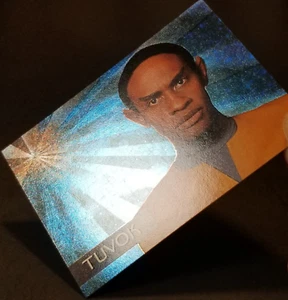 Star Trek: Voyager Embossed Foil Chase Card 1995 Tuvok NM s3 - Bild 1 von 3