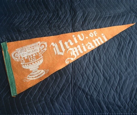 Vintage UNIVERSITY OF MIAMI Felt Pennant Orange Bowl Classic 1946 Cover