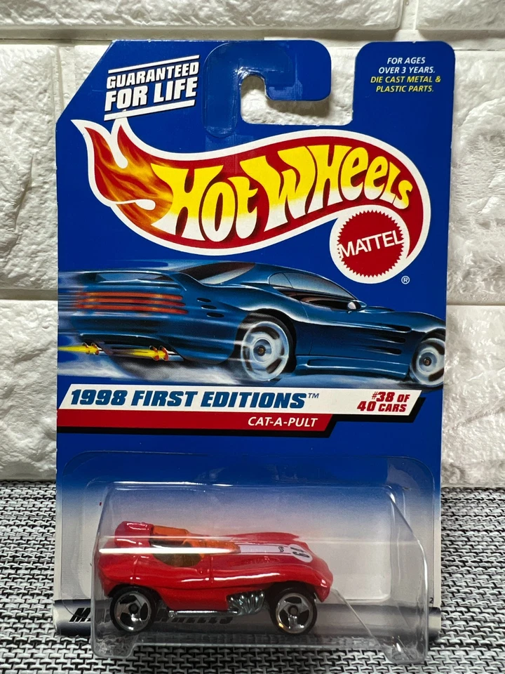 Hot Wheels 1998 First Editions #38 of 40 Cars Cat-A-Pult Collector #681 Red - Image 1 of 4
