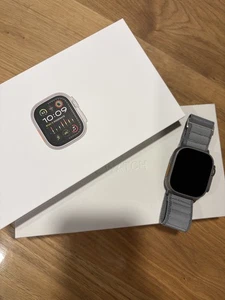 Apple Watch Ultra 2 49mm in 1A Zustand mit Original Verpackung/ Band neu !! - Bild 1 von 6