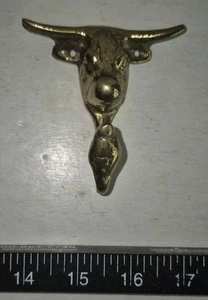 Gancho para sombrero de toro de latón vintage - Imagen 1 de 12