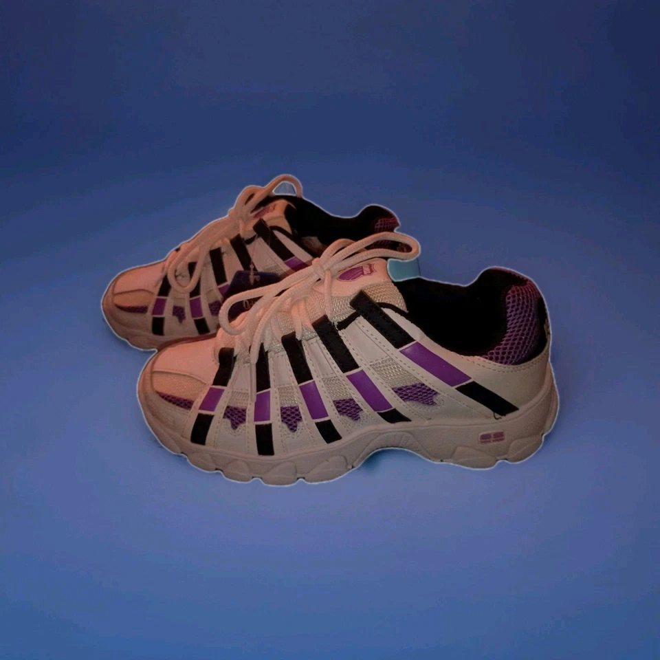 Women's K Swiss New With Box And Tags Size 6.5 Purple White Black Tennishoes Low - Image 1 of 4