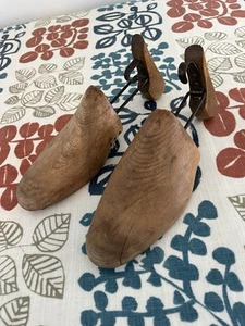 Vintage Men’s Shoe Trees size 8 - Picture 1 of 3
