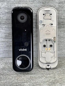 Vivint Doorbell Camera Pro 2 Doorbell Camera VS-DBC350-WHT Wireless WiFi - Picture 1 of 15