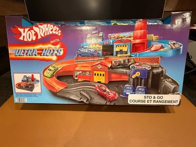 Hot Wheels Ultra Hots Sto & Go Trackset BRAND NEW SEALED - Image 1 of 4