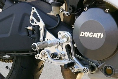 CONJUNTOS TRASEROS DUCATI MONSTER 696 SATO RACING 2010-15 Foto 1 de 2