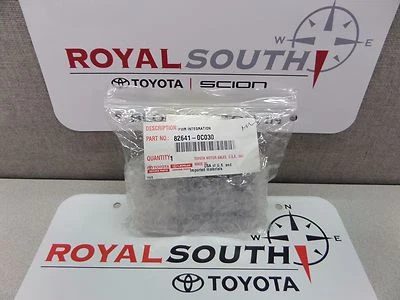 Relé de integración Toyota Tundra Sequoia genuino OEM OE  Foto 1 de 4