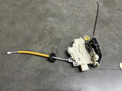 Actuador de bloqueo de puerta del conductor delantero izquierdo Audi A3 2009 2010 2011 2012 OEM 9532 Foto 1 de 4