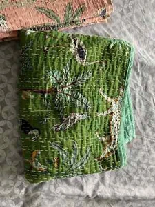 Coperta copriletto king size cotone Kantha con figure animali stampa blocco a mano - Foto 1 di 5