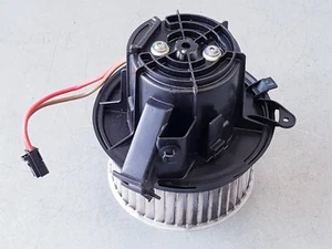 MERCEDES E-KLASSE E250 W212 2009-2012 HEIZGEBLÄSE MOTOR BEHR V7825001 - Bild 1 von 16