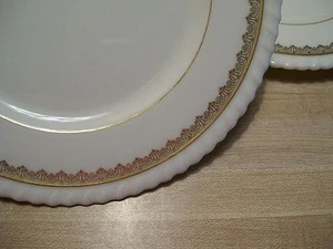 2 Lenox USA Green Mark Creme Elfenbein Gerippt Überbackene Goldrand Teller Vintage - Bild 1 von 4