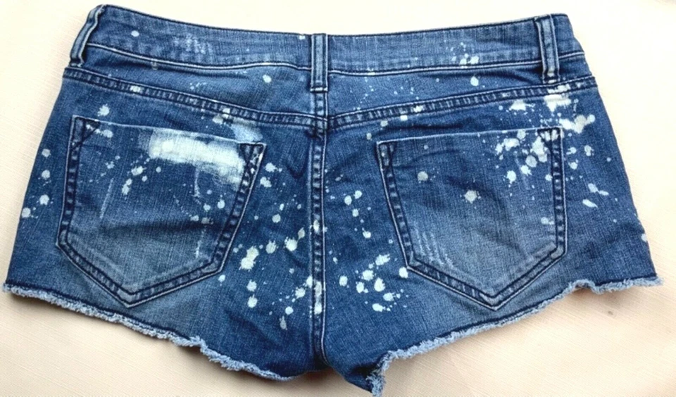 London Jean Shorts Womens Size 8 (31" waist) Mini Denim Bleached Stretch - Image 1 of 4