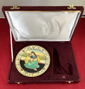 Vintage 6" Marble Stone Indian Hand Painted Gold Leaf Decorative Plate - Picture 1 of 11