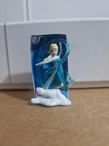 Zuru Mini Brands Edizione Disney Store Serie 3 Leggendaria - Frozen Elsa - Foto 1 di 2