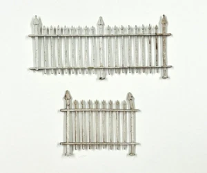 Dollhouse Miniature Metal Picket Fence 1:12 White Vintage - Picture 1 of 4