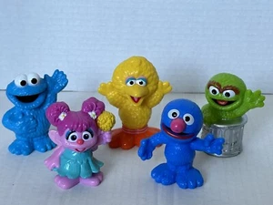 Sesame Street Workshop Lot C Of 5 Figures 2.5”-3” Tall. 2013 - 2018 Hasbro - Picture 1 of 17
