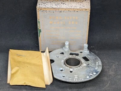 1949-59 FORD 48-59 PICKUP TRUCK 59 EDSEL 6 CYL SINGLE POINT POINT BREAKER PLATE - Image 1 of 4