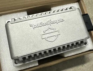 Harley Davidson Street Road Glide Rockford Fosgate 4/200W Amplifier 2023-2024 - Picture 1 of 5
