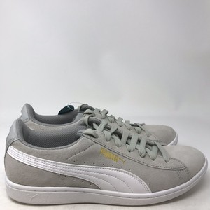 puma mujer gris