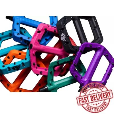 Pedales de plataforma Race Face Chester MTB 9/16" compuesto para bicicleta pedal-pequeño o grande  Foto 1 de 3