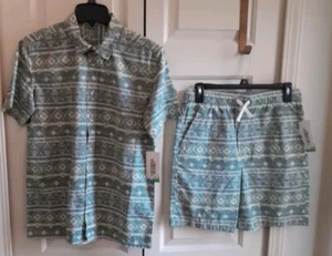 Colorful Planet Boys 2- Piece Green Matching Button Down Shirt& Shorts 6/7 - Picture 1 of 7