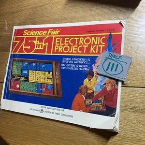 Radio Shack Science Fair 75 in 1 elektronisches Wissenschaftsprojekt Kit nur Handbuch - Bild 1 von 6