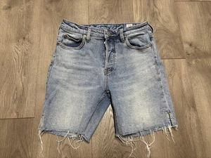 Bermuda Free People We The Free Avery taglia 27 boho denim invecchiato grezzo - Foto 1 di 5