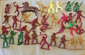 De colección 33 Mayormente TIM-MEE Salvaje Oeste Vaqueros Indios Etc - Imagen 1 de 7