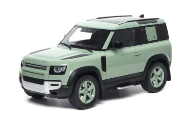 Almost Real 1:18 LAND ROVER DEFENDER 90 GREEN 75TH LIMITED EDITION 2023 - 810711 - Immagine 1 di 4