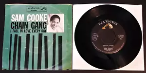 45 rpm soul/r&r SAM COOKE - Chain Gang/I Fall in Love RCA 7782 PIC SLEEVE 1962 - Picture 1 of 2