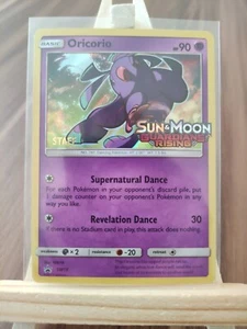 Oricorio SM19 Guardians Rising STAFF Prerelease Holo Rare Promo Pokemon Card - Foto 1 di 13